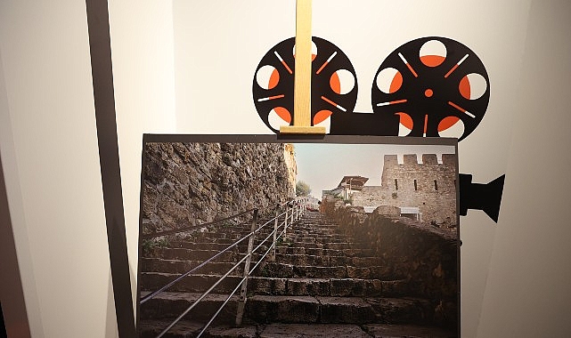 Antalya Büyükşehir Belediyesi Behlül Dal Sinema Müzesi’nde “Zamanın İçinde Kaleiçi”