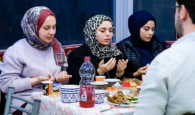 Kocaeli Büyükşehir Belediyesi tarafından gerçekleştirilen İyilik Kılavuzu Yarışması’na ‘Bir Şehir