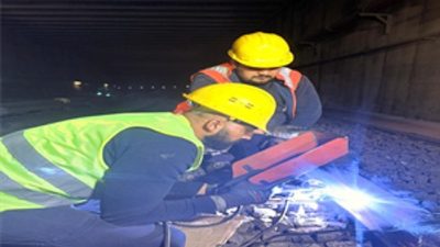 İzmir Büyükşehir Belediyesi, İzmir Metrosu’nda bakım ve iyileştirme çalışmalarını sürdürüyor.