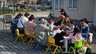 Bornova Belediyesi Çocuk Oyun ve Aktivite Merkezleri’nde düzenlenen Çim Adam