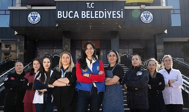 Buca Belediyesi'nin emekçi kadınları 8 Mart'ta "Biz Varız" diyerek eşitlik