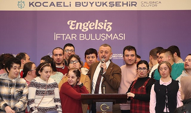 Kocaeli Büyükşehir Belediye Başkanı Tahir Büyükakın, özel bireylere yönelik düzenlenen