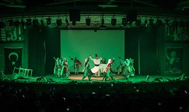 Karşıyaka Belediyesi Halk Dansları Topluluğu, 18 Mart’ta sahneleyeceği “Çanakkale 1915