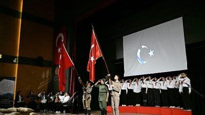Kartepe’de 18 Mart Çanakkale Zaferi ve Şehitleri Anma Günü dolayısıyla