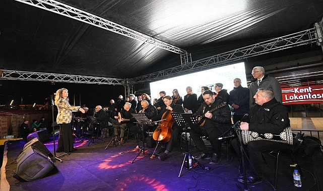 Osmangazi Belediyesi’nin, Çanakkale Zaferi’nin 111. yıl dönümünde düzenlediği “Nağmelerle Destanlaşan