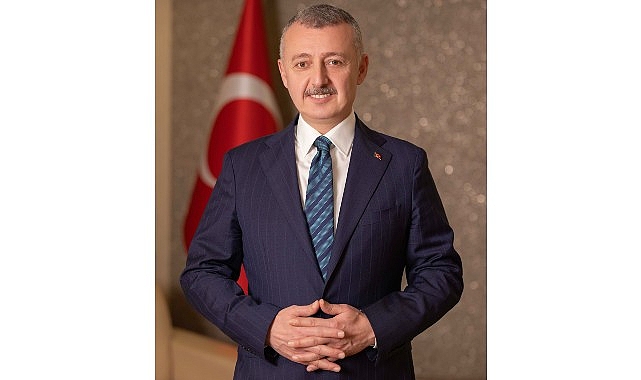 Kocaeli Büyükşehir Belediye Başkanı Tahir Büyükakın, Çanakkale Zaferi'nin 111’inci yıl