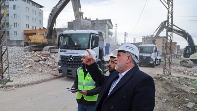 Canik Belediye Başkanı İbrahim Sandıkçı, ilçede kentsel dönüşüm çalışmalarını aralıksız