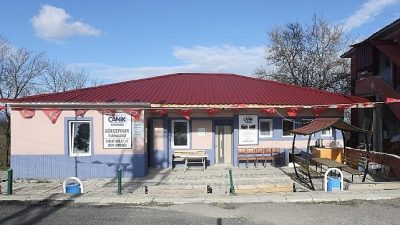 Canik Belediye Başkanı İbrahim Sandıkçı, vatandaşların buluşma noktası olan, muhtarlık