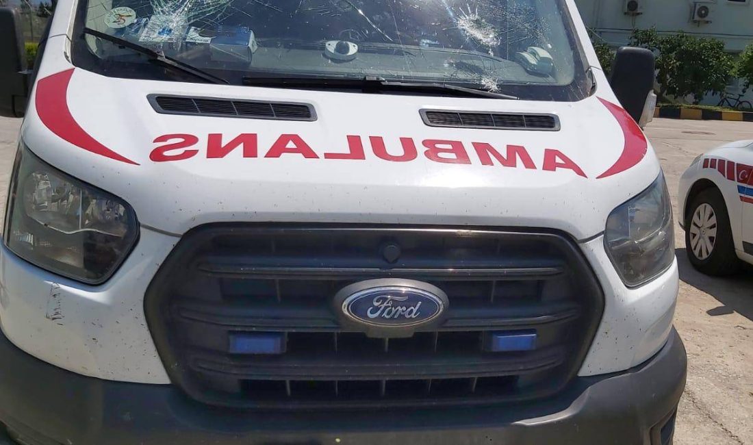 Hayat kurtarmak için saniyelerle yarışan 112 Acil Sağlık Hizmetleri personellerine,