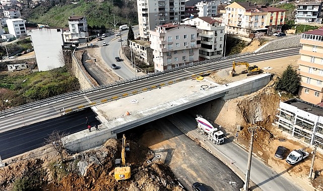 Kocaeli Büyükşehir Belediyesi, Gebze bölgesinde trafiği rahatlatacak ulaşım projelerine hız