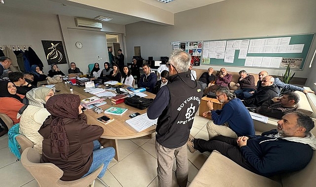 Kocaeli Büyükşehir Belediyesi, 1-7 Mart Deprem Haftası kapsamında düzenlediği seminer,