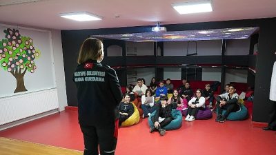 Maltepe Belediyesi’nce 1-7 Mart Deprem Haftası nedeniyle toplumda deprem bilincini