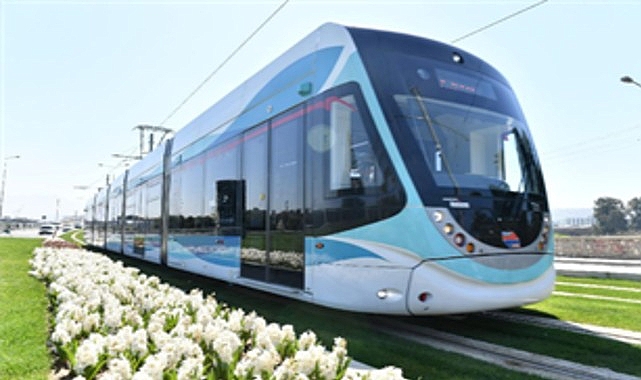 İzmir Büyükşehir Belediyesi, son iki yılda kentin ulaşım altyapısını güçlendirecek