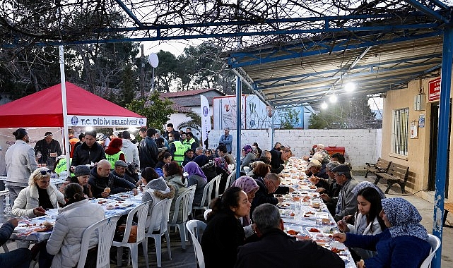 Ramazan ayı dolayısıyla Didim Belediyesi, Batıköy Mahallesi’nde iftar programı düzenledi.