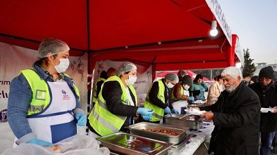 Ramazan ayının en mübarek gecelerinden biri olan Kadir Gecesi dolayısıyla