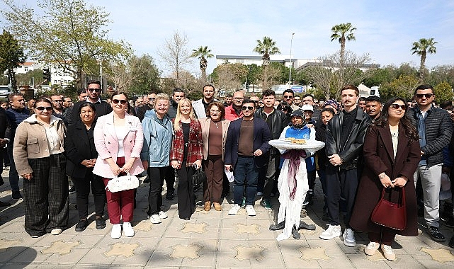 Ramazan Bayramı dolayısıyla Didim Belediyesi’nde bayramlaşma programı, gerçekleştirildi.