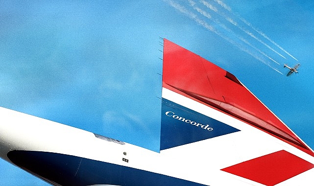 İzleyicileri havacılığın 125 yıllık yolculuğunda keşife çıkaran bu belgesel, ikonik