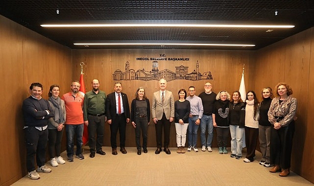 Erasmus projesi kapsamında İnegöl Halk Eğitim Merkezi’nin misafiri olarak İspanya’dan