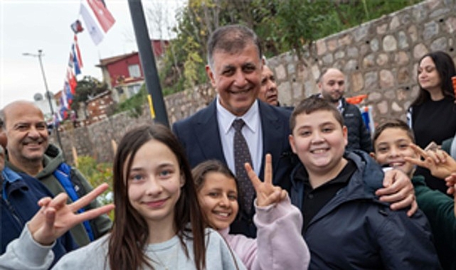 İzmir Büyükşehir Belediyesi, kadınların güçlenmesi ve çocukların gelişiminin desteklenmesi amacıyla