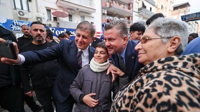 Buca Belediyesi ve Forbes Esnaf Derneği’nin ortaklaşa düzenlediği iftar programı