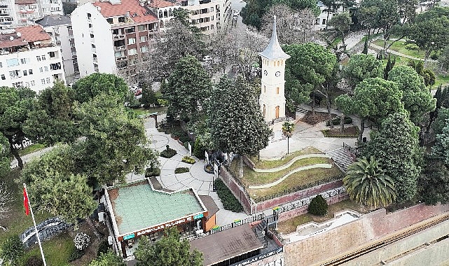 Kocaeli Büyükşehir Belediyesi tarafından İzmit Saat Kulesi’nde yürütülen restorasyon çalışmaları