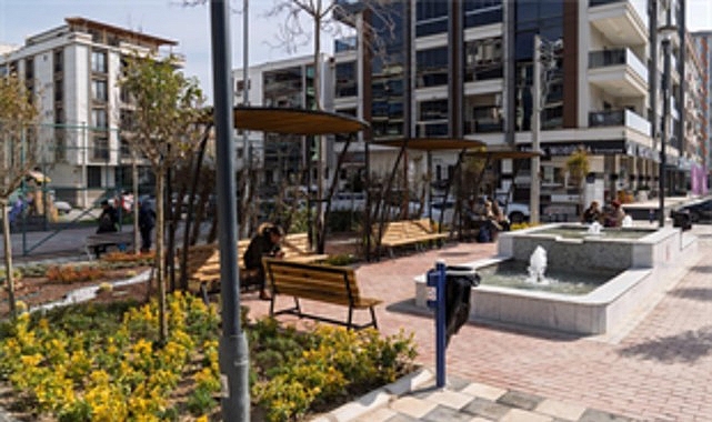 İzmir Büyükşehir Belediyesi, Karşıyaka Dedebaşı Mahallesi’ndeki atıl alanı kaskatlı havuz,