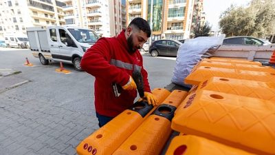 Daha temiz bir kent ve çevre için faaliyetlerini sürdüren Karşıyaka