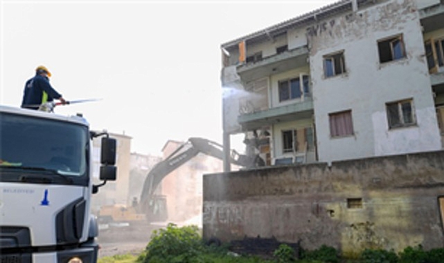 İzmir Büyükşehir Belediyesi, Karşıyaka’da Kemal Baysak Bulvarı’nı İZBAN hattı üzerinden