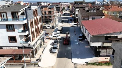 Kocaeli Büyükşehir Belediyesi, kent genelinde sürdürdüğü üstyapı yatırımlarına bir yenisini