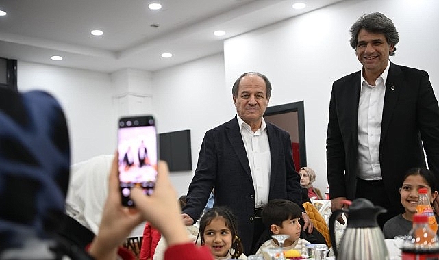 Kartepe Belediyesi, Kartepe Kaymakamlığı ve İHH Kartepe Şubesi tarafından Dünya