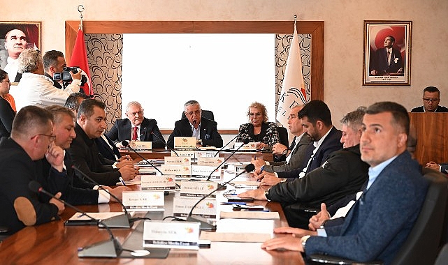 Kemer Belediyesi Mart ayı meclis toplantısı, Kemer Belediye Başkanı Necati