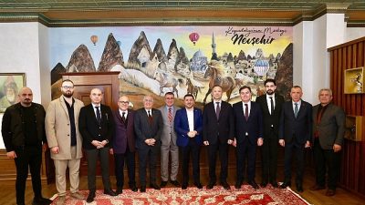 Kırgızistan Cumhuriyeti Ankara Büyükelçisi Ruslan Kazakbayev, Nevşehir Belediye Başkanı Rasim