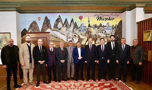 Kırgızistan Cumhuriyeti Ankara Büyükelçisi Ruslan Kazakbayev, Nevşehir Belediye Başkanı Rasim