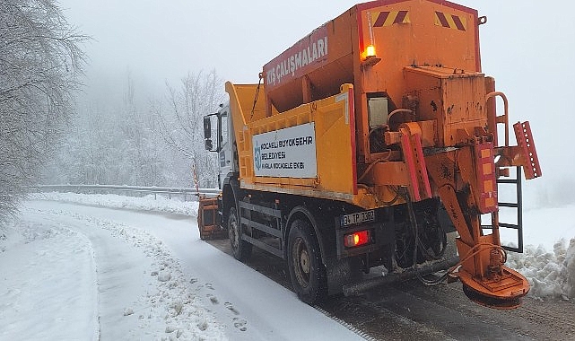 Kocaeli Büyükşehir Belediyesi Karla Mücadele Ekipleri, Ramazan Bayramı’nda etkisini gösteren