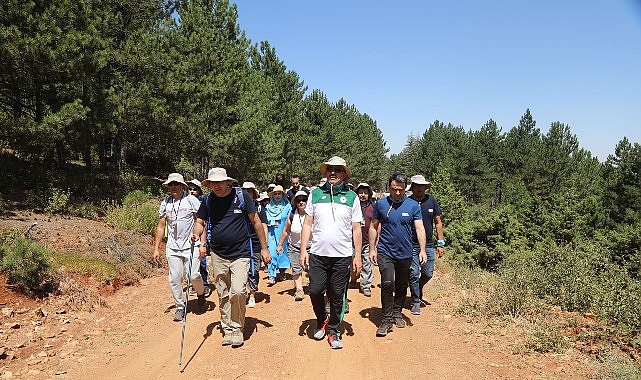 Konya Büyükşehir Belediye Başkanı Uğur İbrahim Altay, doğaseverlerin yoğun ilgi