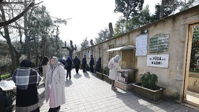 Küçükçekmece Belediyesi, Ramazan ayı dolayısıyla Küçükçekmeceli kadınları Hz.Yuşa Türbesi’nin yer