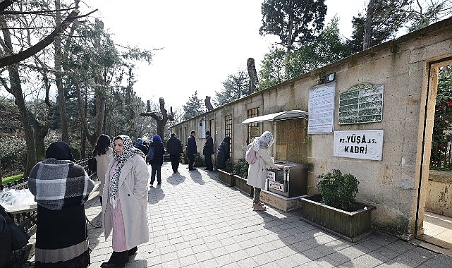 Küçükçekmece Belediyesi, Ramazan ayı dolayısıyla Küçükçekmeceli kadınları Hz.Yuşa Türbesi’nin yer