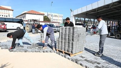 Kemer Belediyesi Fen İşleri Müdürlüğü ekipleri, Kuzdere Mahallesi’nde altyapı çalışmalarını