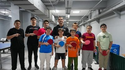 Maltepe Belediyesi’nce Maltepeli çocukların sporun farklı dallarıyla tanışmaları için yüzme,