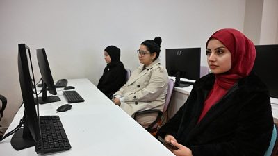 Manisa Büyükşehir Belediyesi, gençlerin dijital çağa uyumunu kolaylaştırmak ve istihdam