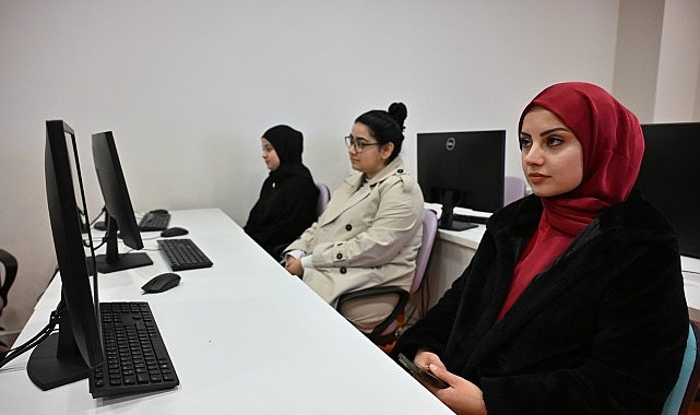 Manisa Büyükşehir Belediyesi, gençlerin dijital çağa uyumunu kolaylaştırmak ve istihdam