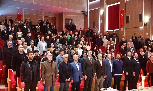 2009 yılında elim bir helikopter kazasında hayatını kaybeden Muhsin Yazıcıoğlu,