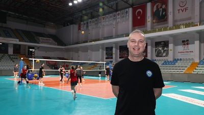 Nilüfer Belediyespor Kadın Voleybol Takımı, Aras Kargo ile oynayacağı play-off