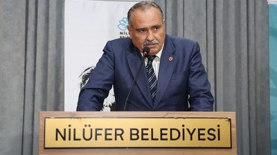 Nilüfer Belediyesi’nin düzenlediği geleneksel iftar yemeğinde konuşan Başkan Şadi Özdemir,