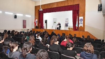 Kültür ve sanata verdiği desteklerle geleceğe ışık tutan Osmangazi Belediyesi,