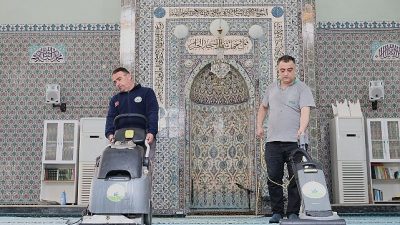 Osmangazi Belediyesi, Ramazan bayramı öncesinde vatandaşların ibadetlerini daha temiz ve