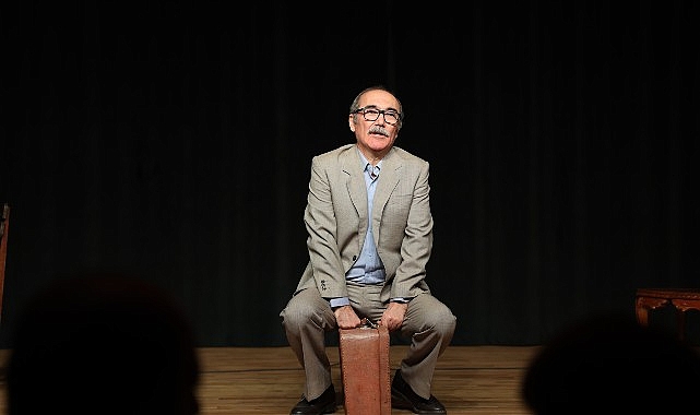 Osmangazi Belediyesi, “Orhan Kemal Yılı” etkinlikleri kapsamında düzenlediği özel geceyle,