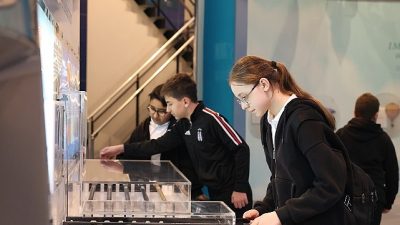 Bilimin aydınlatıcı gücünü çocukların hayal dünyasıyla buluşturmaya devam eden Osmangazi