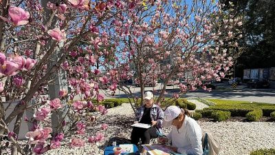 Türkiye’nin en önemli turizm destinasyonları arasında yer alan Kemer’de turistler,
