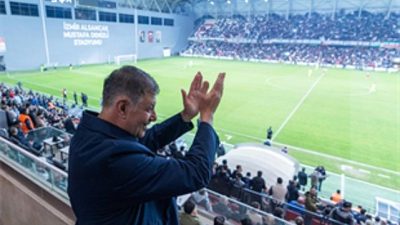 İzmir Büyükşehir Belediye Başkanı Dr. Cemil Tugay, Karşıyaka ile Eskişehirspor